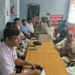 परैया थाना परिसर में मुहर्रम पर्व शांतिपूर्ण तरीके से मनाने को लेकर शांति समिति की बैठक आयोजित