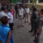 परैया में मुहर्रम पर्व को लेकर निकाला गया फ्लैग मार्च