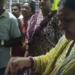शेरघाटी के टीचर ट्रेनिंग कॉलेज में ट्रेनिंग में आये शिक्षकों को पनीर के जगह मिलावटी चिकन परोसा गया।