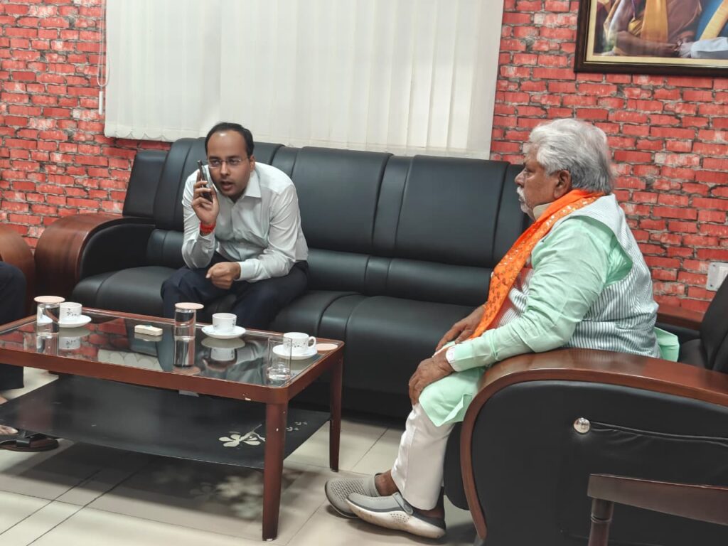 WhatsApp Image 2025-10-01 at 6.44.38 PM