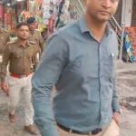 परैया थाना क्षेत्र में होली को लेकर निकाला गया फ्लैग मार्च