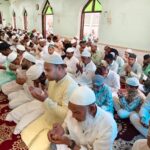 मुस्लिम समुदाय लोगों ने ईद-उल-फितर, महापर्व के अवसर पर नमाज अदा कर मांगी अमन-चैन की दुआ